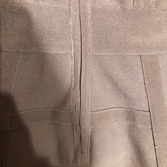 Dress - Picture 3 of 4